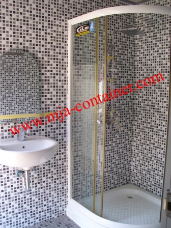 CONTAINER TOILET 2