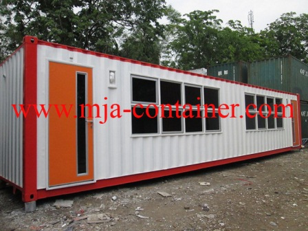ruang baca container 7
